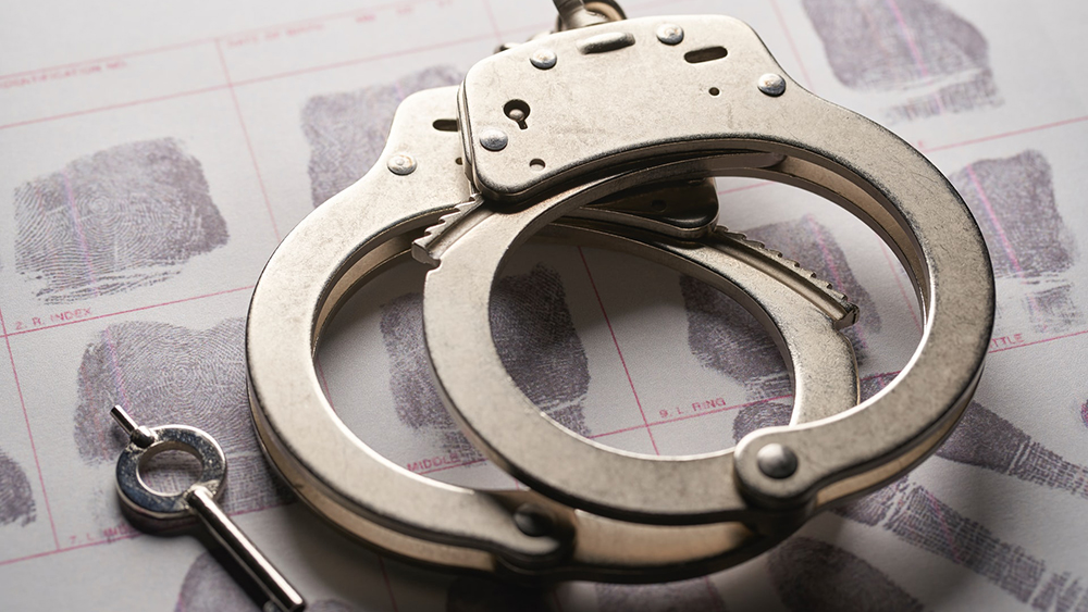 高空拋物被判刑， 傳遞 “罪與罰” 的 清晰信號(hào)